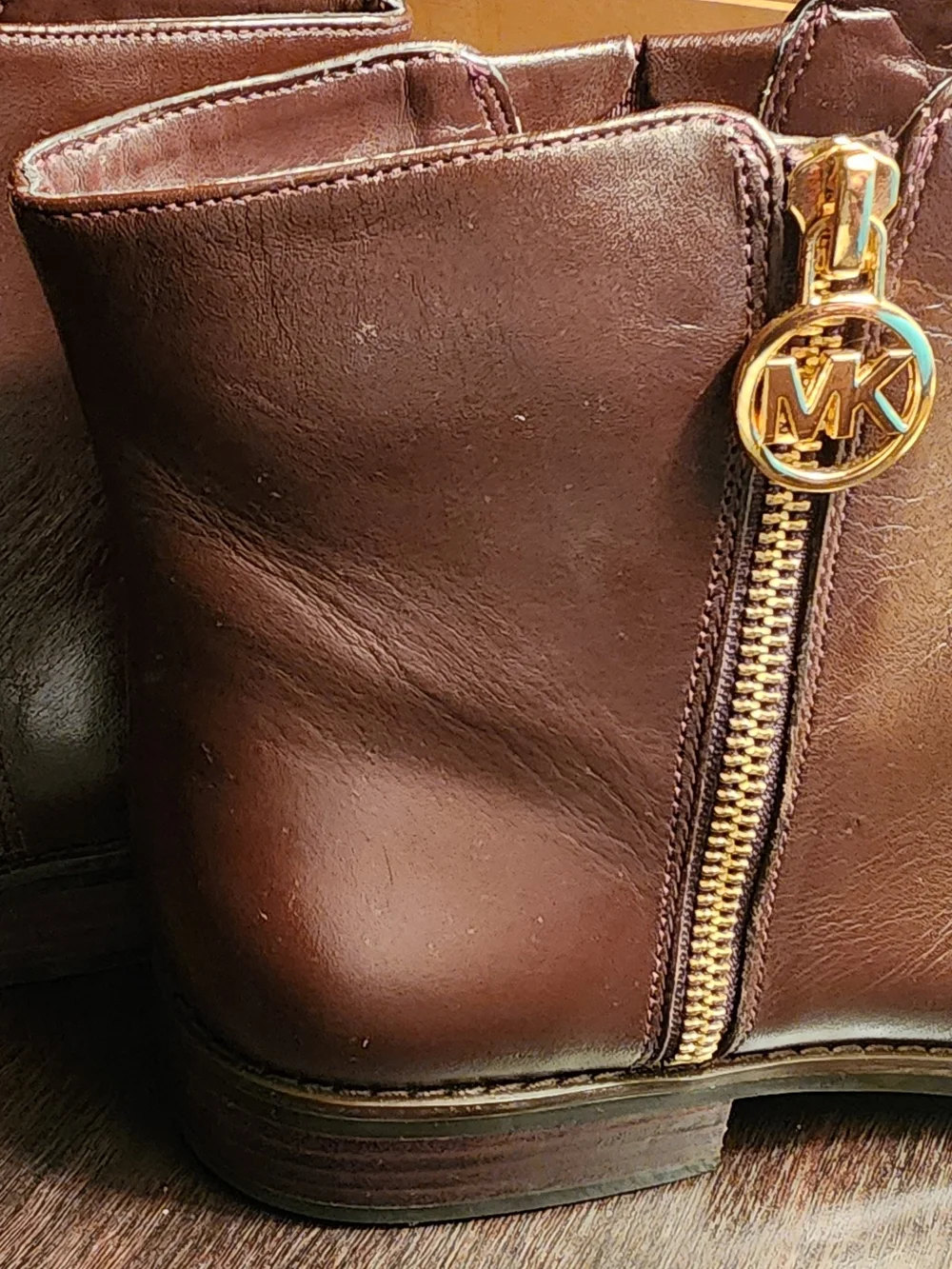 MICHAEL Michael Kors smooth brown